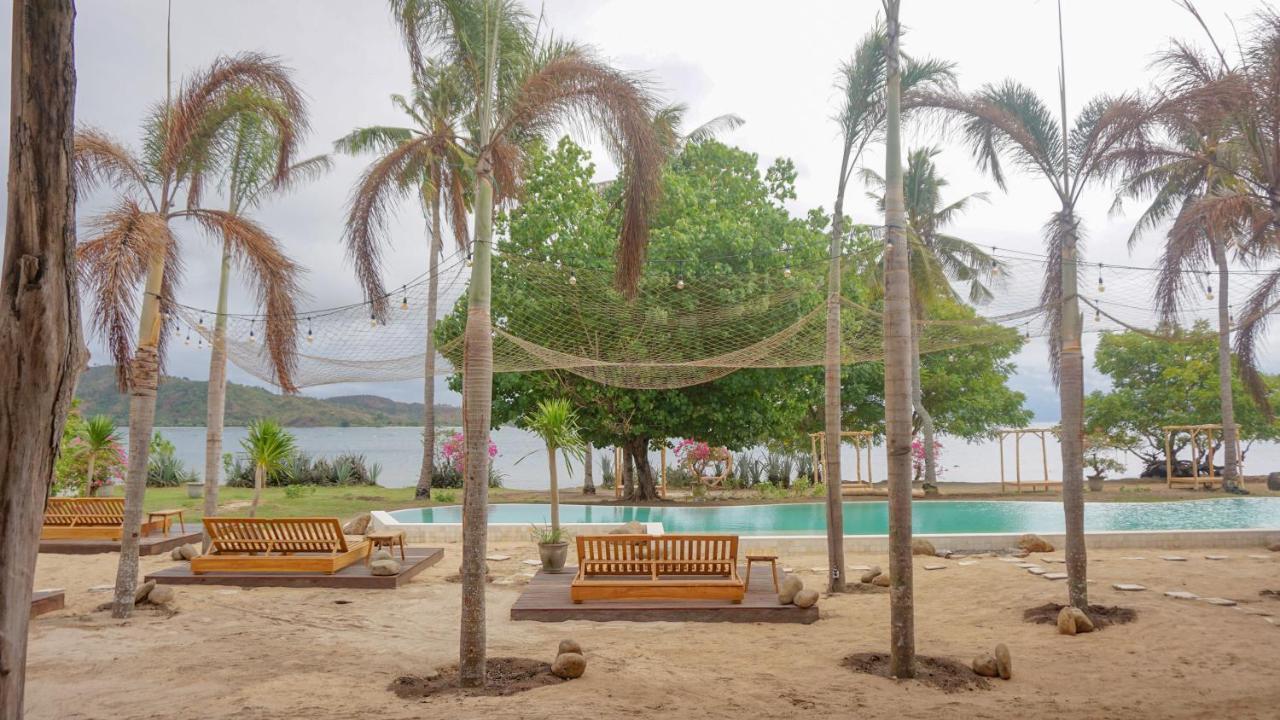 Bleu Mathis Gili Asahan Extérieur photo