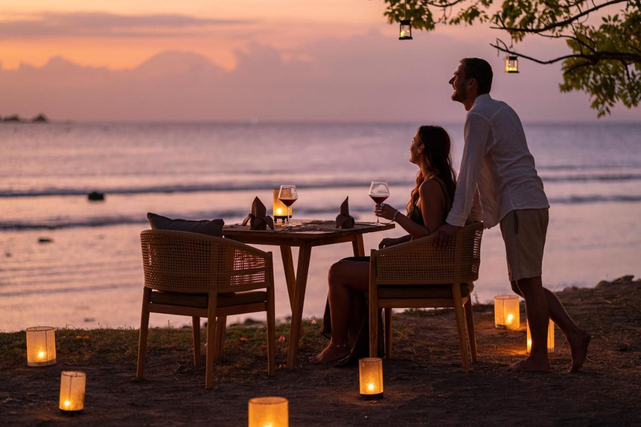 Bleu Mathis Gili Asahan Extérieur photo