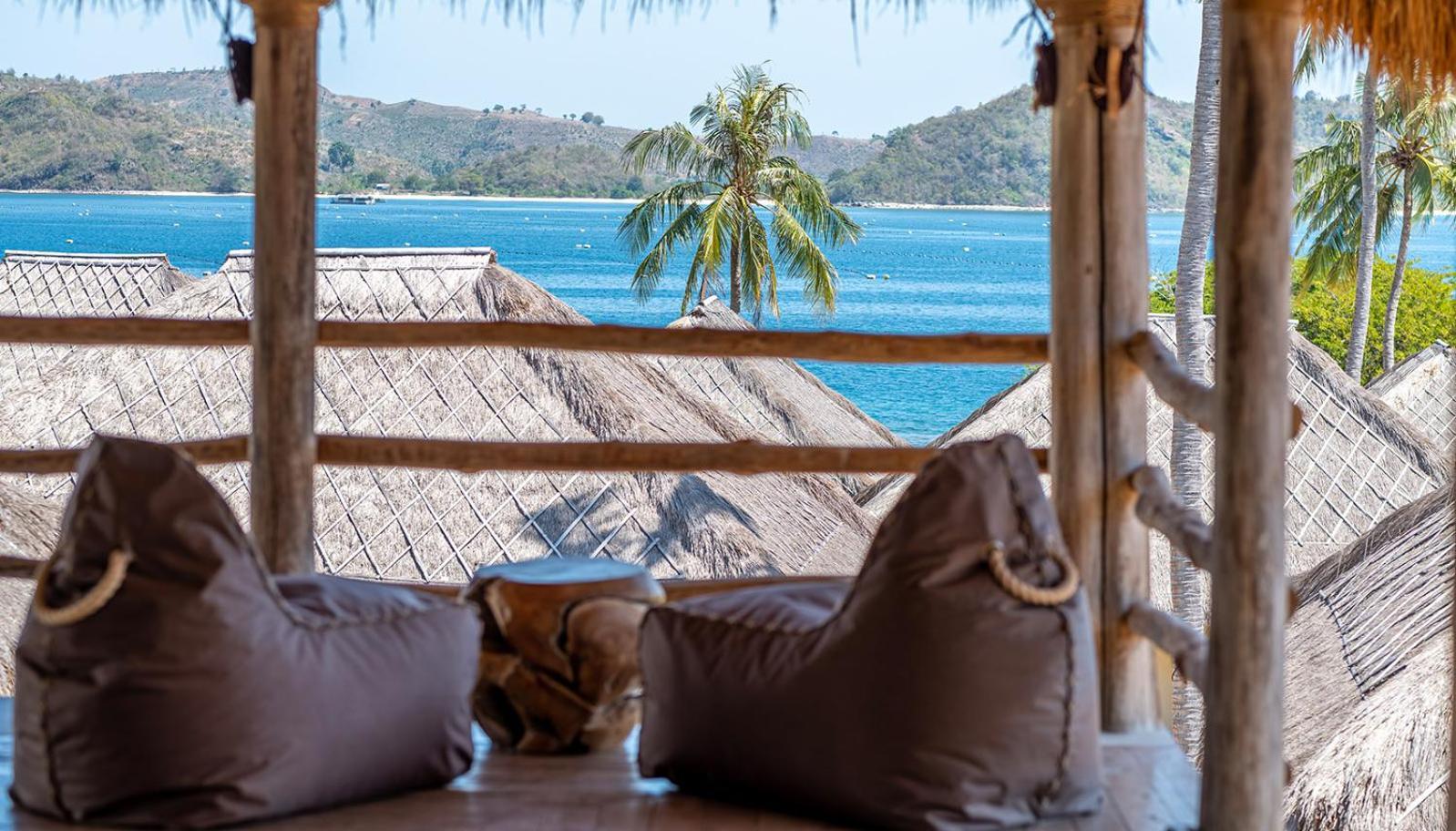 Bleu Mathis Gili Asahan Extérieur photo